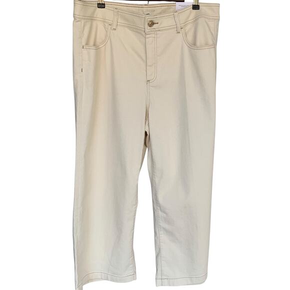 Chico's Jeans Womens Size 3 Cropped Wide Leg Natural Seeded Pockets Stretch NWT - Picture 1 of 10